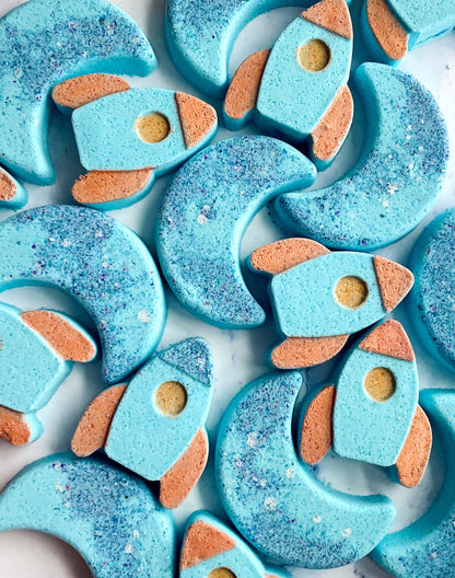 Rocket Ship Bath Bomb